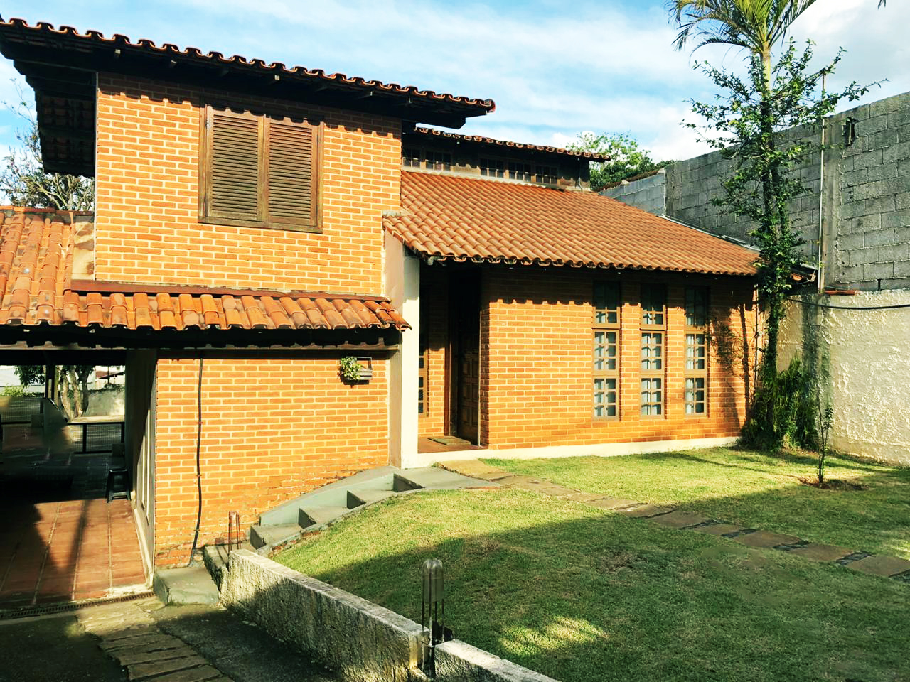 IMOVEL USADO A VENDA PROX. CENTRO SANT. DE PARNAIBA